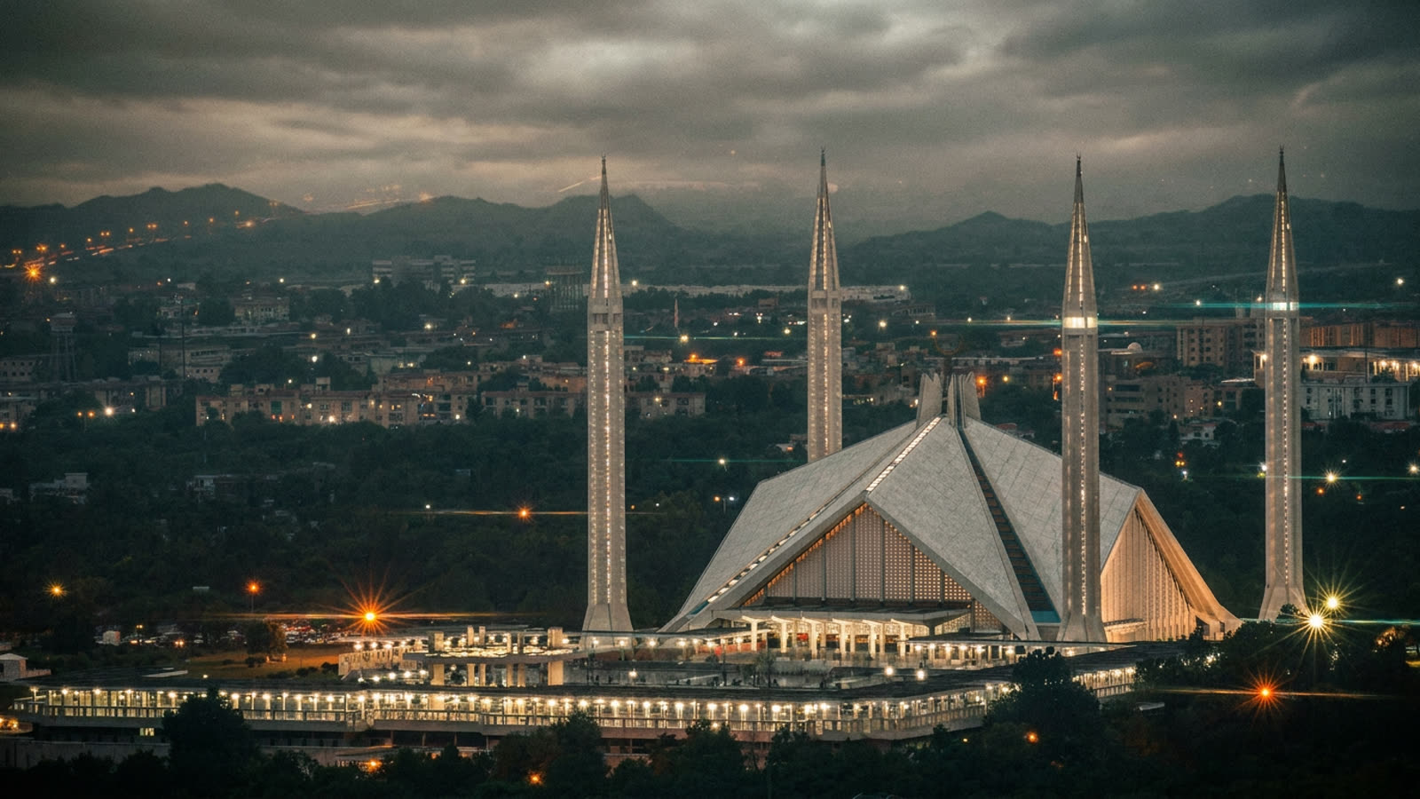 Pakistan Says Iran Peace Deal Is Near. The Middle East's Fault Lines Are Shifting.