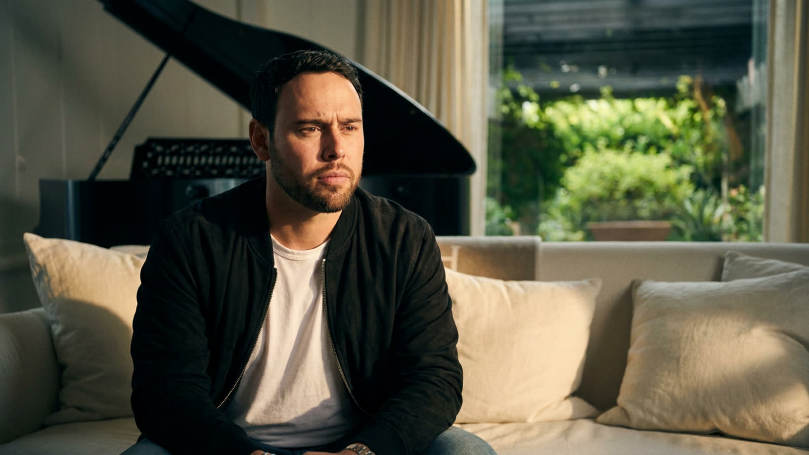 Scooter Braun is talking about Taylor Swift again. Some wounds never heal.